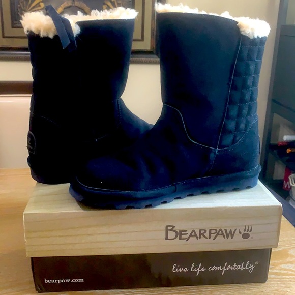 Bearpaw Lindsay Suede Quilted Boot With 